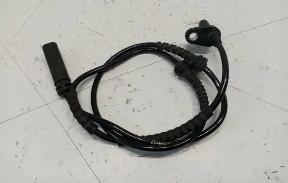 BMW 7 F01 F02 F03 F04 ABS brake wheel speed sensor 34526782099 34526853859 34526775863