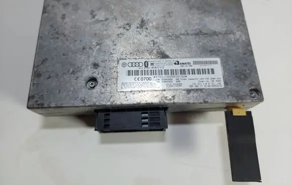 Audi A5 8T 8F Bluetooth control unit module 8T0862335C