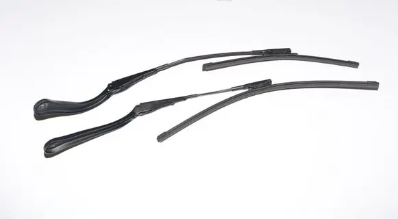 BMW 3 E92 E93 Windshield/front glass wiper blade 7253399 7253398