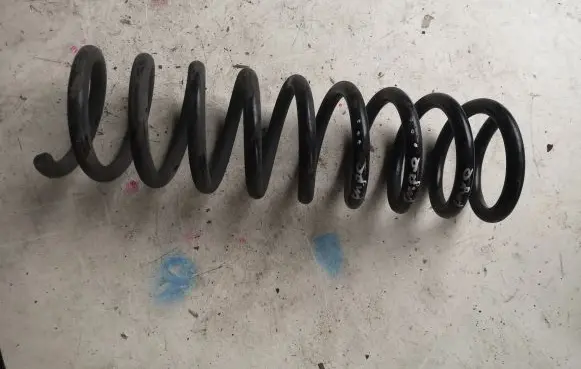 Ford Kuga I Rear coil spring