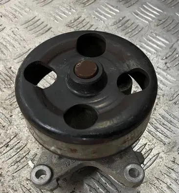 Nissan Qashqai Water pump MR20 MR20DE