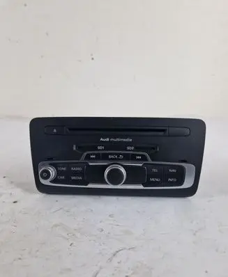 Audi A1 Radio/CD/DVD/GPS head unit 8x0035666b