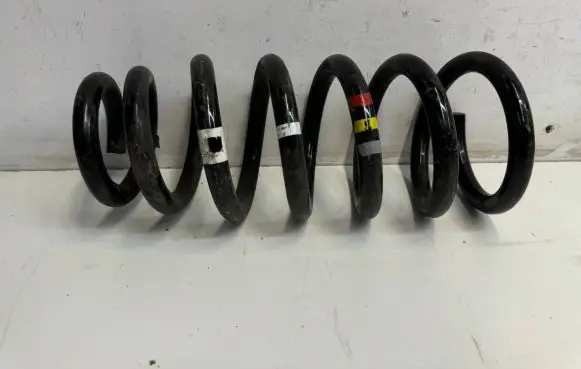 Jaguar F-Pace Front coil spring HK835310