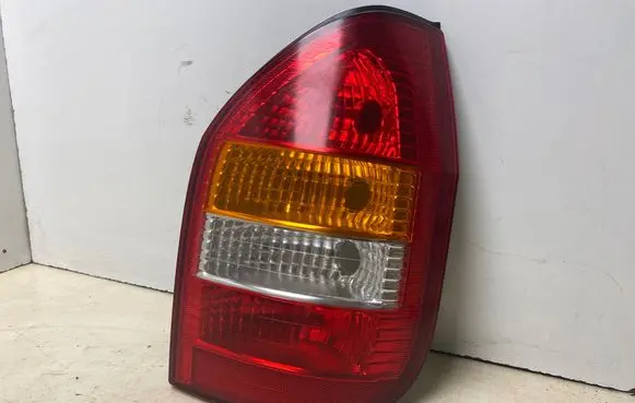 Opel Zafira A Rear/tail lights 62281
