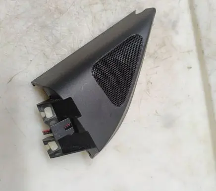 Volkswagen PASSAT B6 Front door speaker 3C0837983