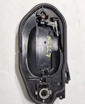 BMW 5 E60 E61 Front door exterior handle/bracket 7191615
