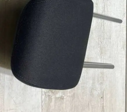 BMW X2 F39 Front seat headrest 