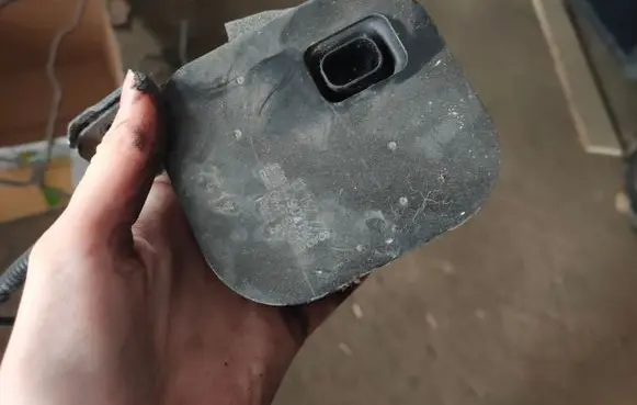 Opel Astra H Horn signal 13157778