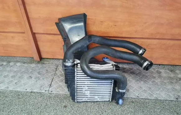 Citroen C4 II Picasso Intercooler radiator P9675627980