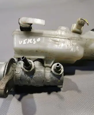 Toyota Verso Master brake cylinder