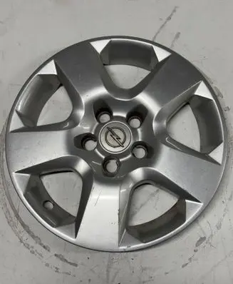 Opel Astra H R16 wheel hub/cap/trim 13198634 13198635