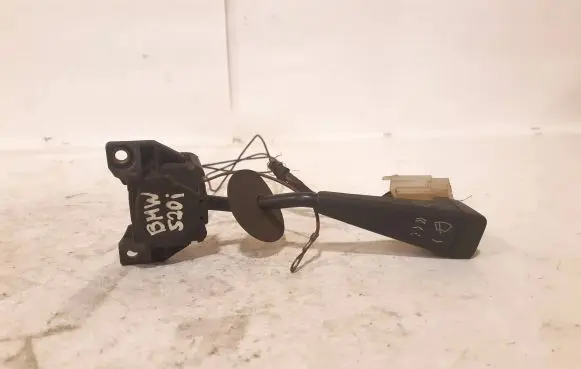 BMW 5 E28 Wiper control stalk 11079