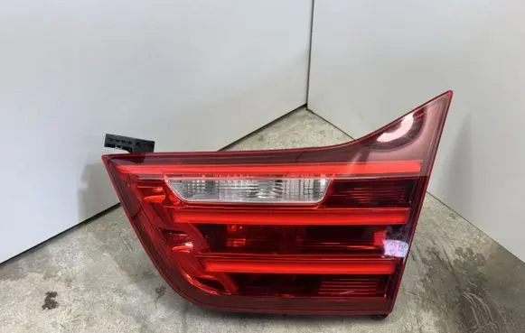 BMW 4 F32 F33 Tailgate rear/tail lights 7296102