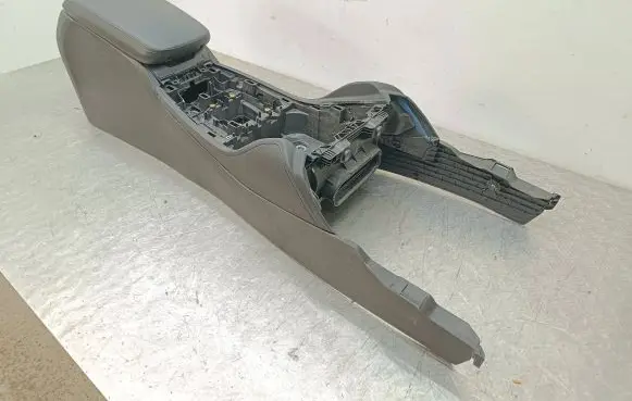 BMW X4 G02 Center console
