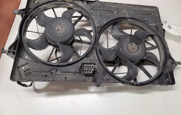 Ford Focus Fan set 98AB8C607
