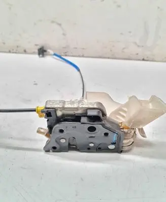 Audi A4 S4 B8 8K Front door lock 8J1837015C