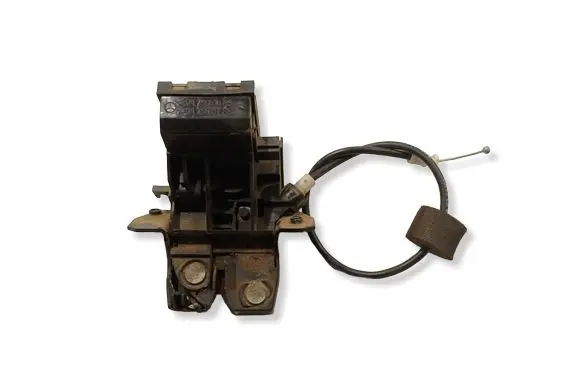 Mercedes-Benz CLK A209 C209 Loading door lock A1717500185 A1717500085