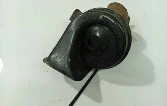 Volkswagen Golf V Horn signal 
