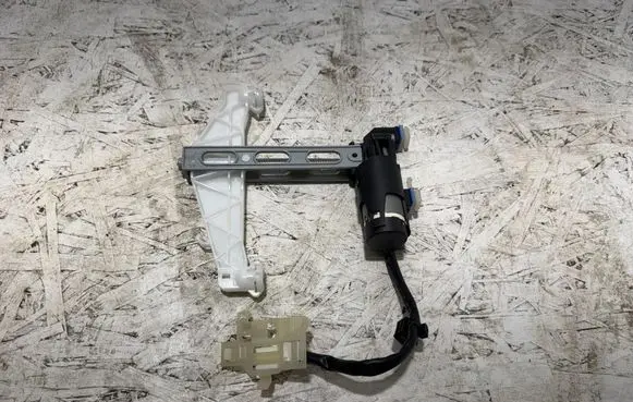 BMW X5 F15 Seat adjustment motor 7314217 939500108