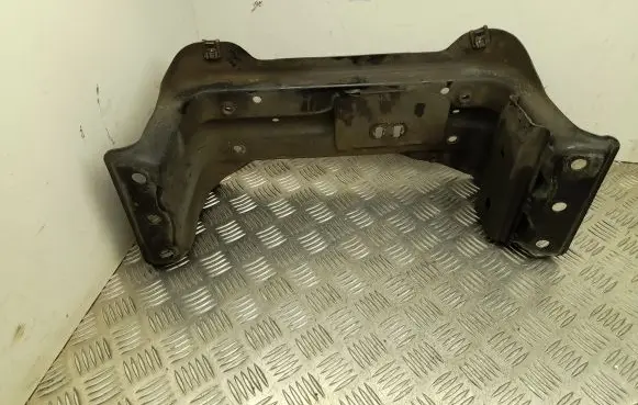 Mercedes-Benz GL X166 Engine mounting bracket A1662401102