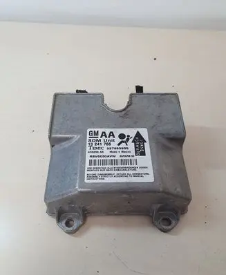 Opel Zafira B Airbag control unit/module 327963935