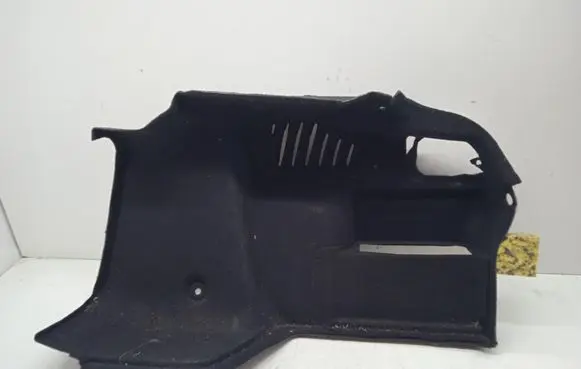 Trunk/boot side trim panel
