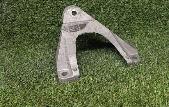 BMW 3 GT F34 Engine mounting bracket 6788606 2211678860601 18129010