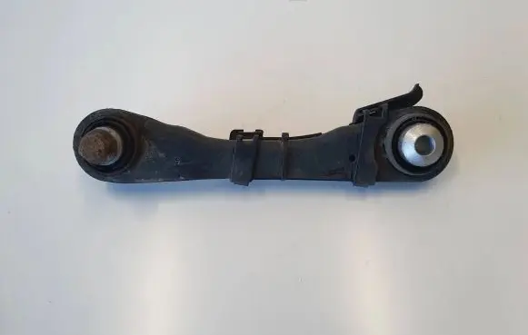 BMW 5 G30 G31 Rear upper control arm/wishbone 6867537