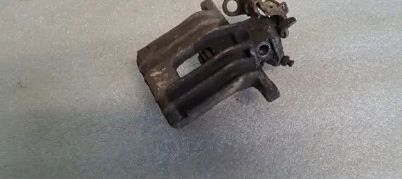 Volkswagen Golf IV Rear brake caliper
