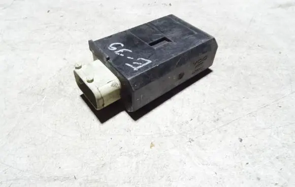 BMW 5 E39 Other relay