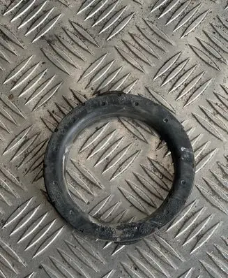 Volvo XC70 Rear coil spring rubber mount 