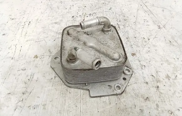 Mazda 3 III Oil filter mounting bracket 5304