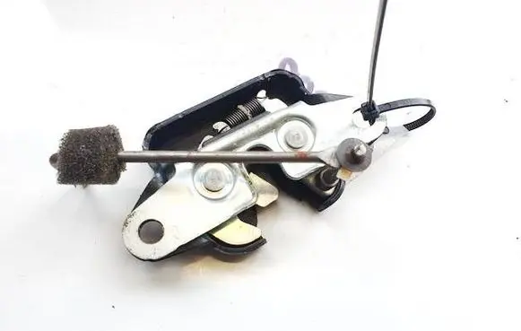 Mazda 5 Seat back rest lock catch 