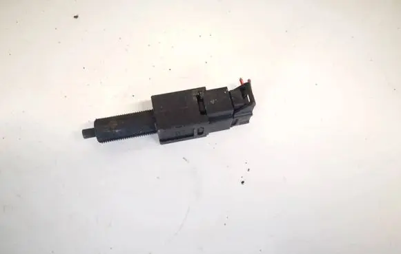 Nissan Primera Brake pedal sensor switch