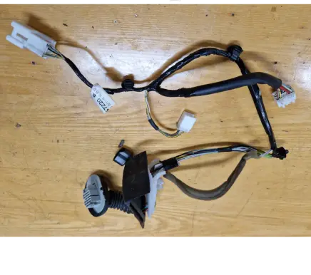 Mazda CX-7 Rear door wiring loom EH1467220B 7135000430