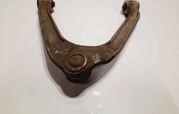 Infiniti FX Front upper control arm/wishbone 