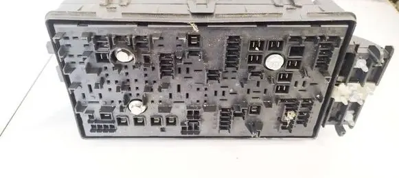 Opel Insignia A Fuse box set 13253551