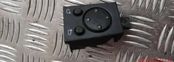Audi A6 S6 C4 4A Wing mirror switch 4a0959565