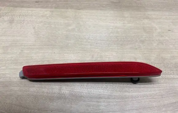 Toyota Verso Rear tail light reflector 819100f010 3202000667