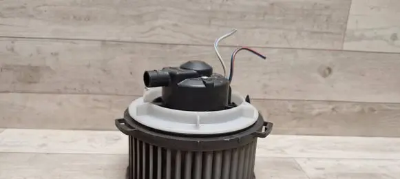 Mazda 5 Heater fan/blower BN7N02 8940000270 894000