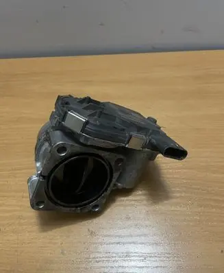 Hyundai Tucson TL Throttle valve 19211000624 351002U000