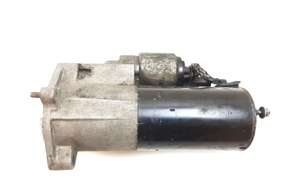 Audi A4 S4 B7 8E 8H Starter motor 03G911023