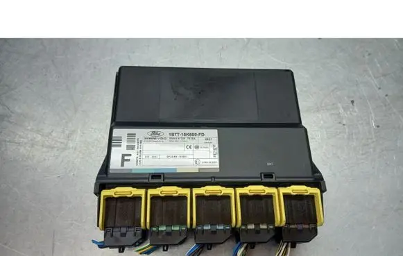 Ford Focus C-MAX Comfort/convenience module 1S7T-15K600-FD