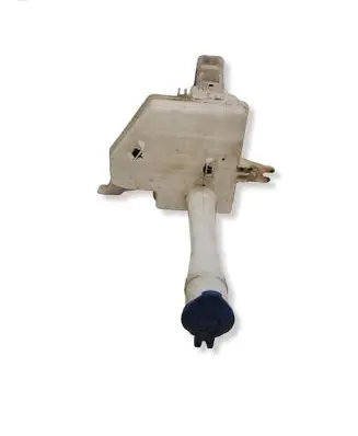 Hyundai i30 Windshield washer fluid reservoir/tank 986102L000