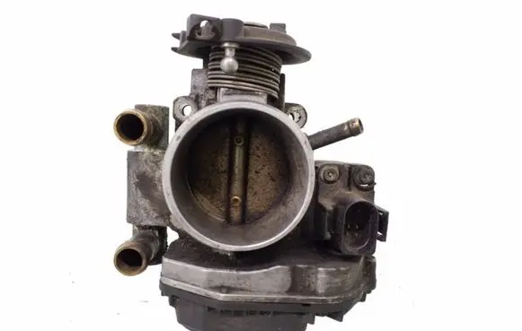 Audi A4 S4 B5 8D Throttle valve 058133063