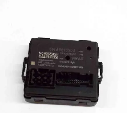 Volkswagen Golf VIII Gateway control module 5WA907530C A2C77954601