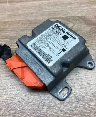 Renault Scenic I Airbag control unit/module 7700437471A 550803800 WithPlug