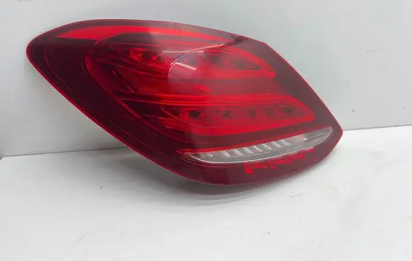 Mercedes-Benz C W205 Rear/tail lights A2059060357