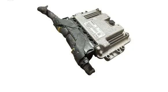 Fiat Bravo Engine control unit/module 0281015560 1984BB333BBME90 1039S31793