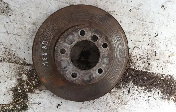BMW 5 E39 Front brake disc NOCODE